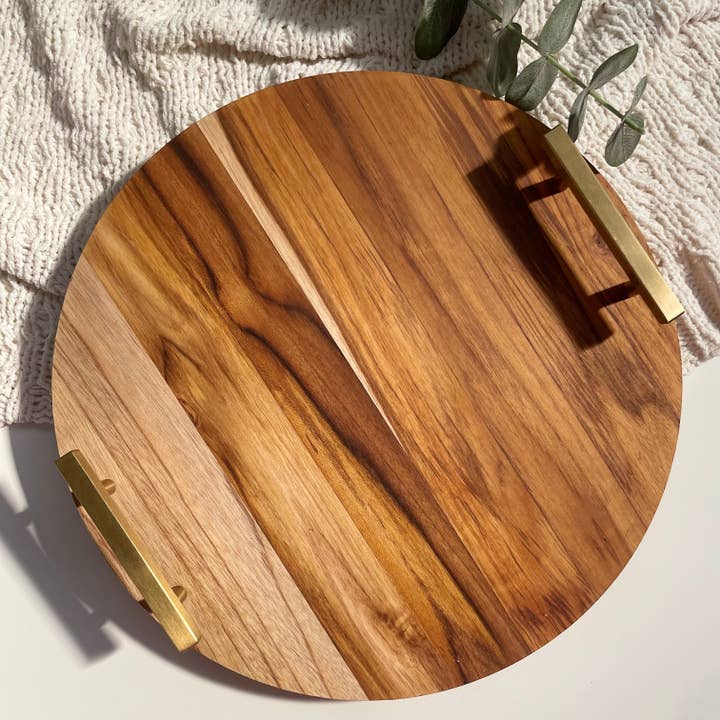 Plateau de service rond avec poignée pour la vente par Studio Julien