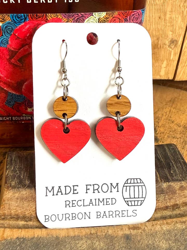 Hängeohrringe mit Bourbon-Fassmotiv zum Valentinstag, handbemalt für den Großhandel von TWWKY