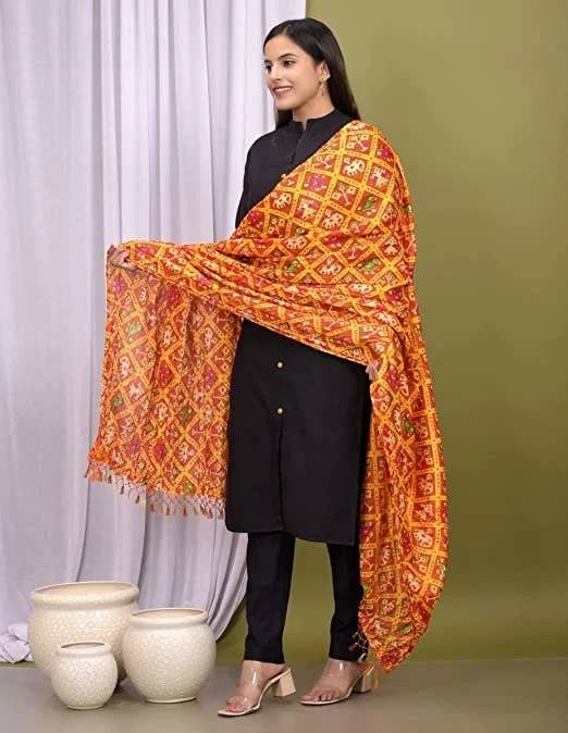 GYPSY STUDIO - Wholesale Scarf - Women's - Dupatta Rajasthani Bandhej Dupatta Silk Bandhani Bandhej