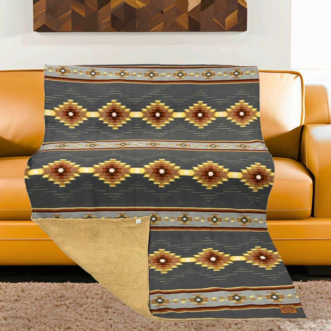 El Paso Saddleblanket - Wholesale Throw Blanket - Sherpa-Lined Lodge Blankets, Design #381
