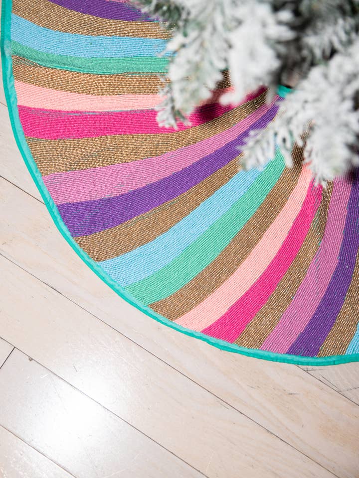 Julgranskjol ✦ Godisland virvel med guld för wholesale av Island to East Side