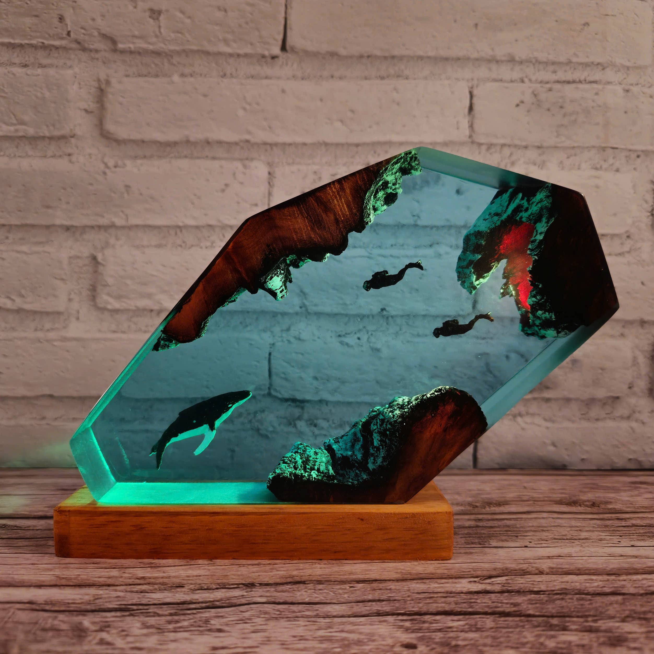 Merchemy - Wholesale Night Light - Custom Shark and scuba resin lamp, Scuba Driver Epoxy Lamp3