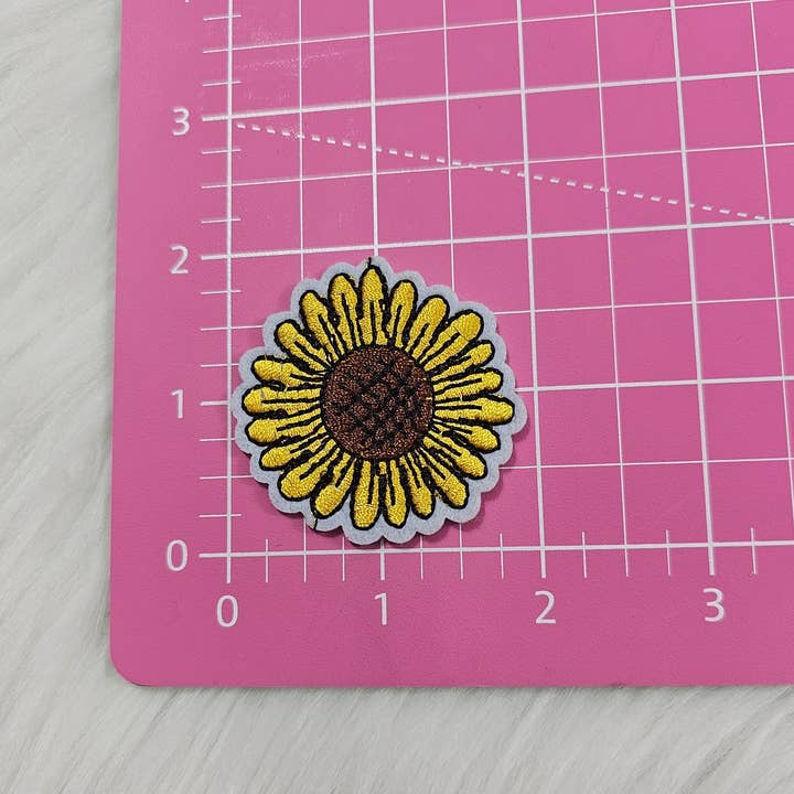Scratch Decor - Wholesale Patch - Small Sunflower Embroidery Iron On Patch2