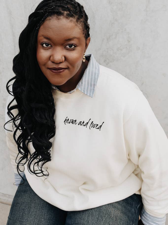 Känd och älskad tröja för wholesale av Crowned Free