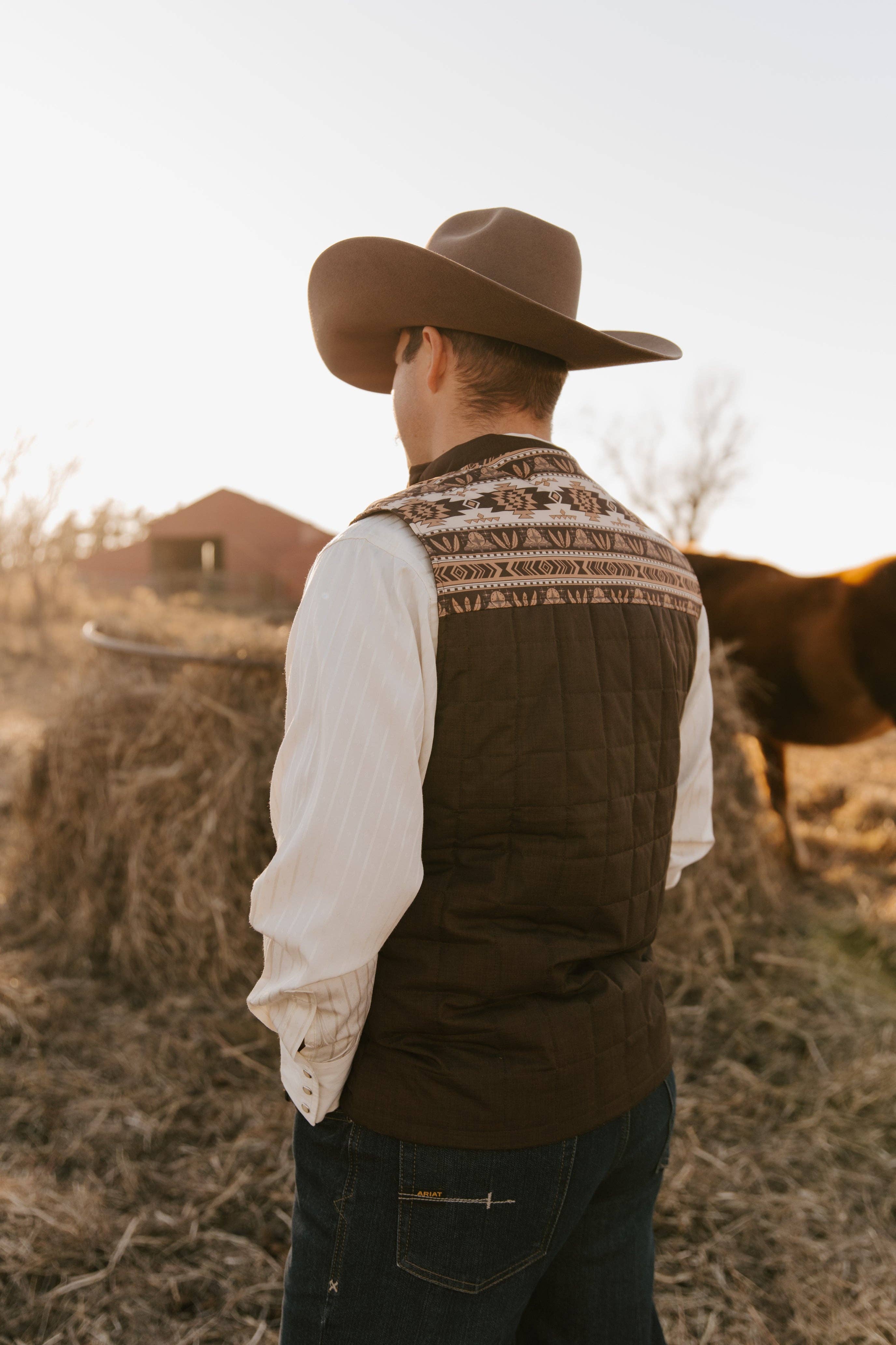 MontanaCo - Wholesale Outerwear Vest - Men's - Men's Polyfill Quilted Vest with Aztec Design1