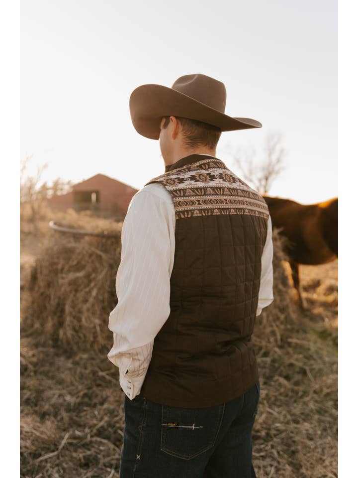 MontanaCo - Wholesale Outerwear Vest - Men's - Men's Polyfill Quilted Vest with Aztec Design1