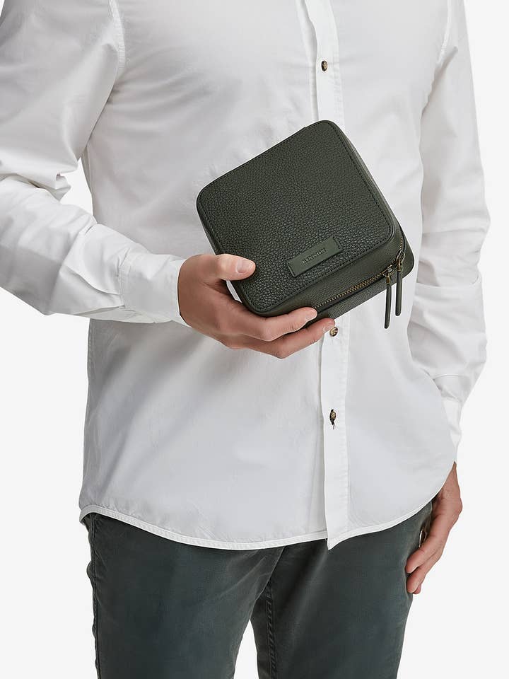 HENSON TECH CASE for wholesale by Kinnon