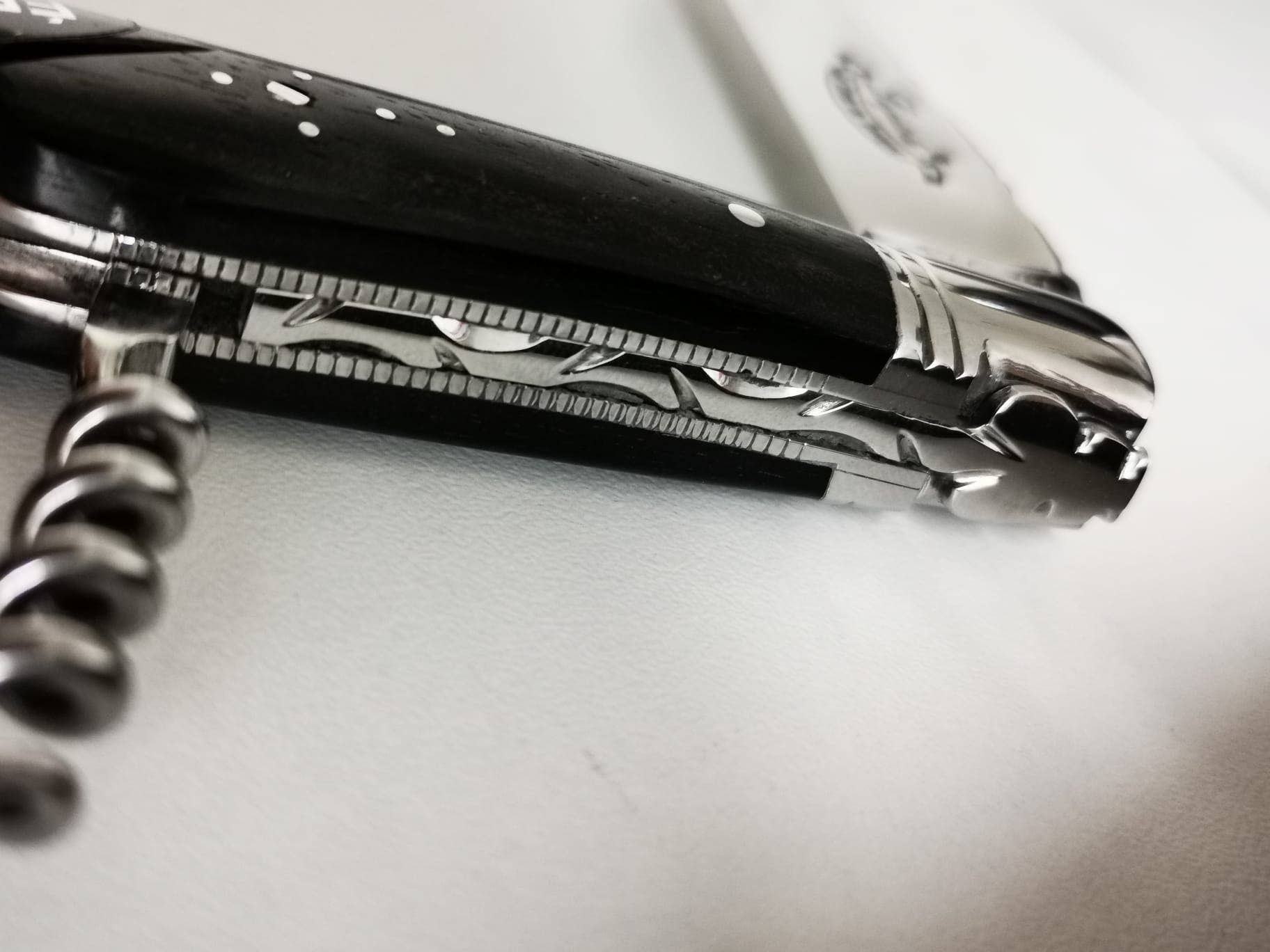 Allweneedis group LTD - Wholesale Pocket Knife/Holder - LAGUIOLE “La Croix du Berger” pocket knife in Ebène wood8