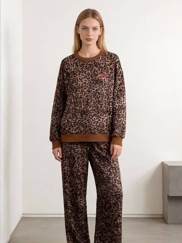 Leopard Print Contrast Trim Top&Pants Set for wholesale by LiveFashionWay