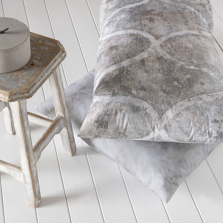 2 100% cotton LANSA pillow covers for wholesale by Guy Laroche