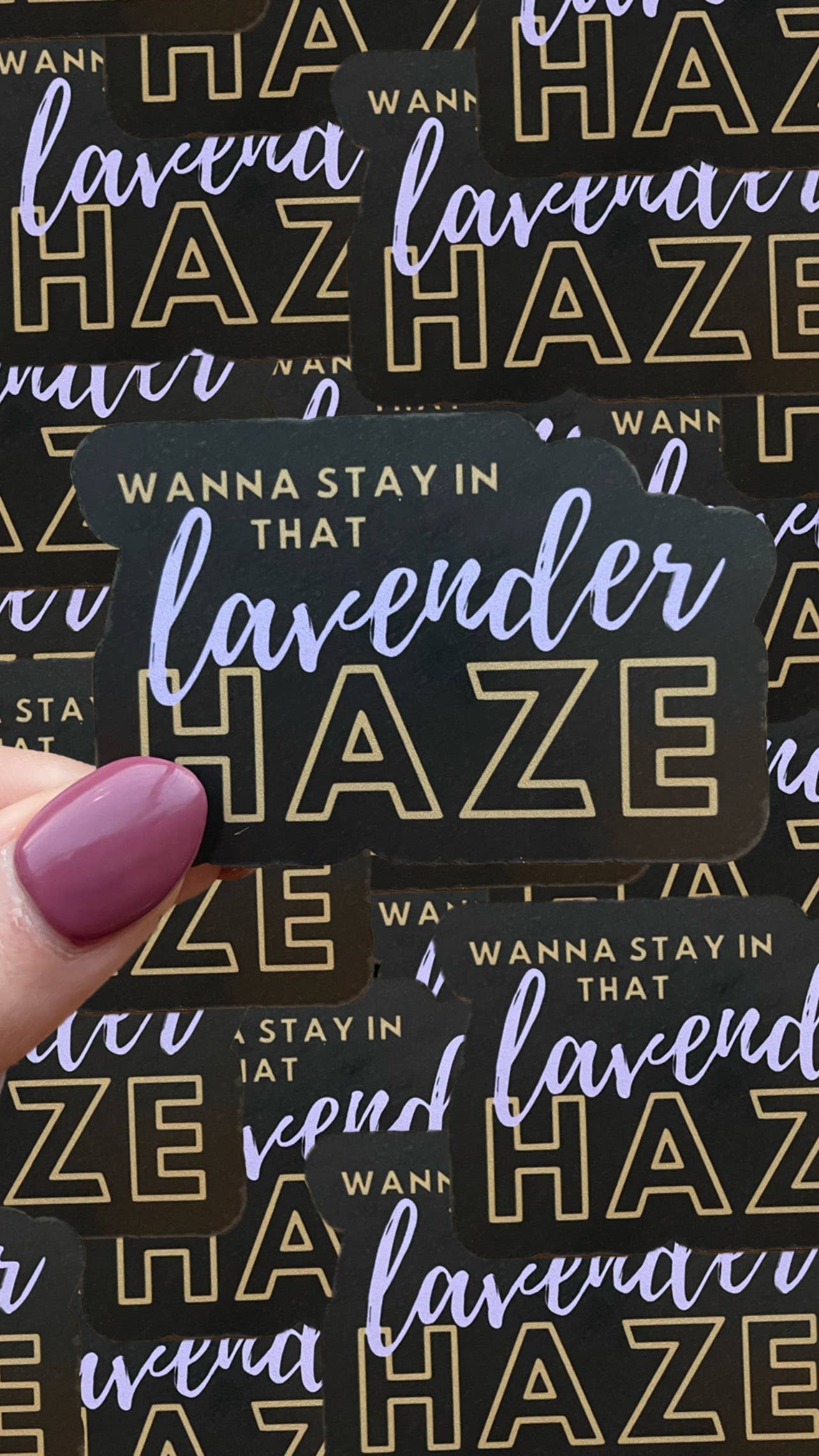 Typo Lettering Co - Vente Autocollant - Autocollant imperméable inspiré de Tay | lavande et brume1