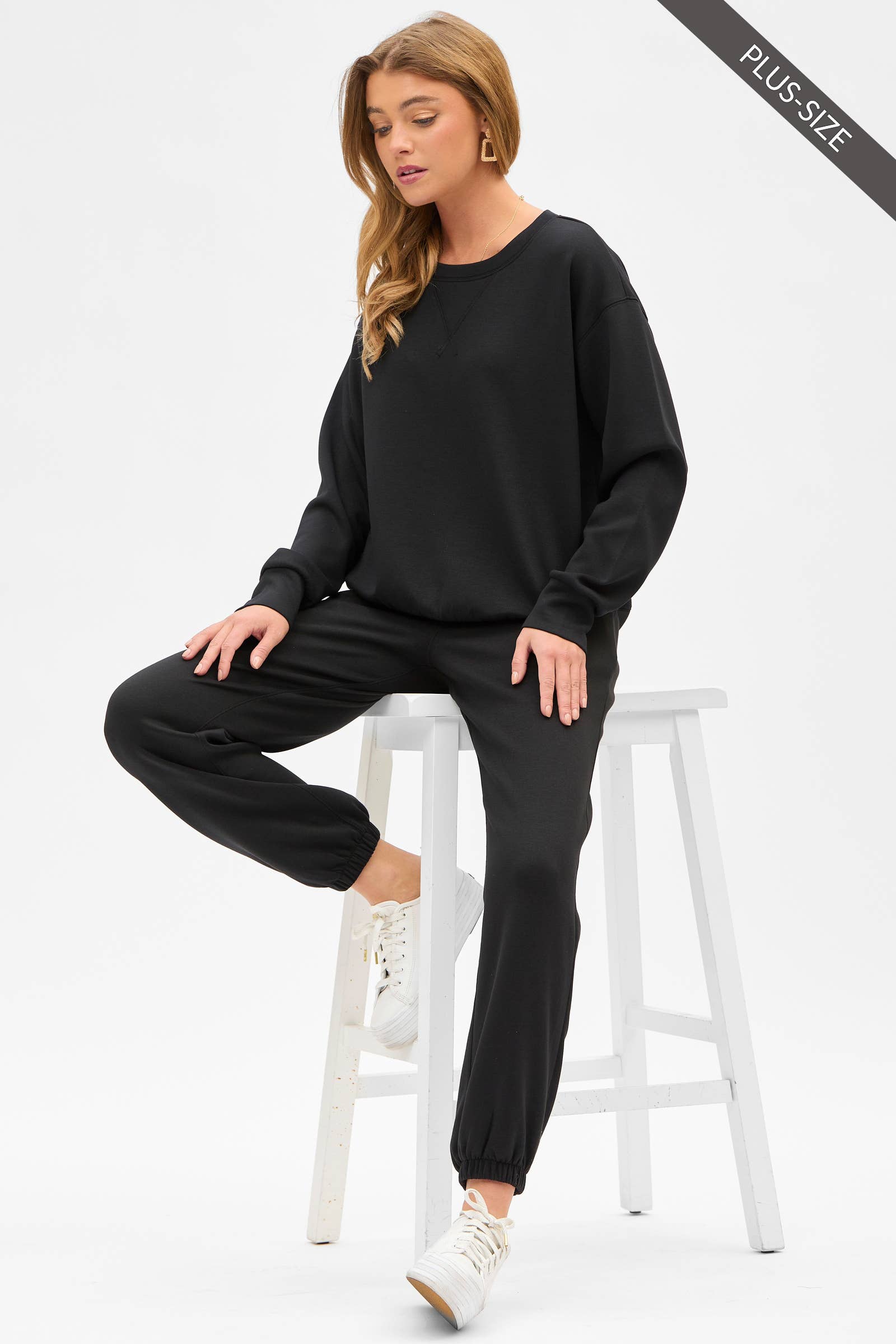 Dear Scarlett - Wholesale Lounge Set - Women's - PLUS SIZE Crew Neck Pullover + Jogger Set TRVSET-MALIBUP12