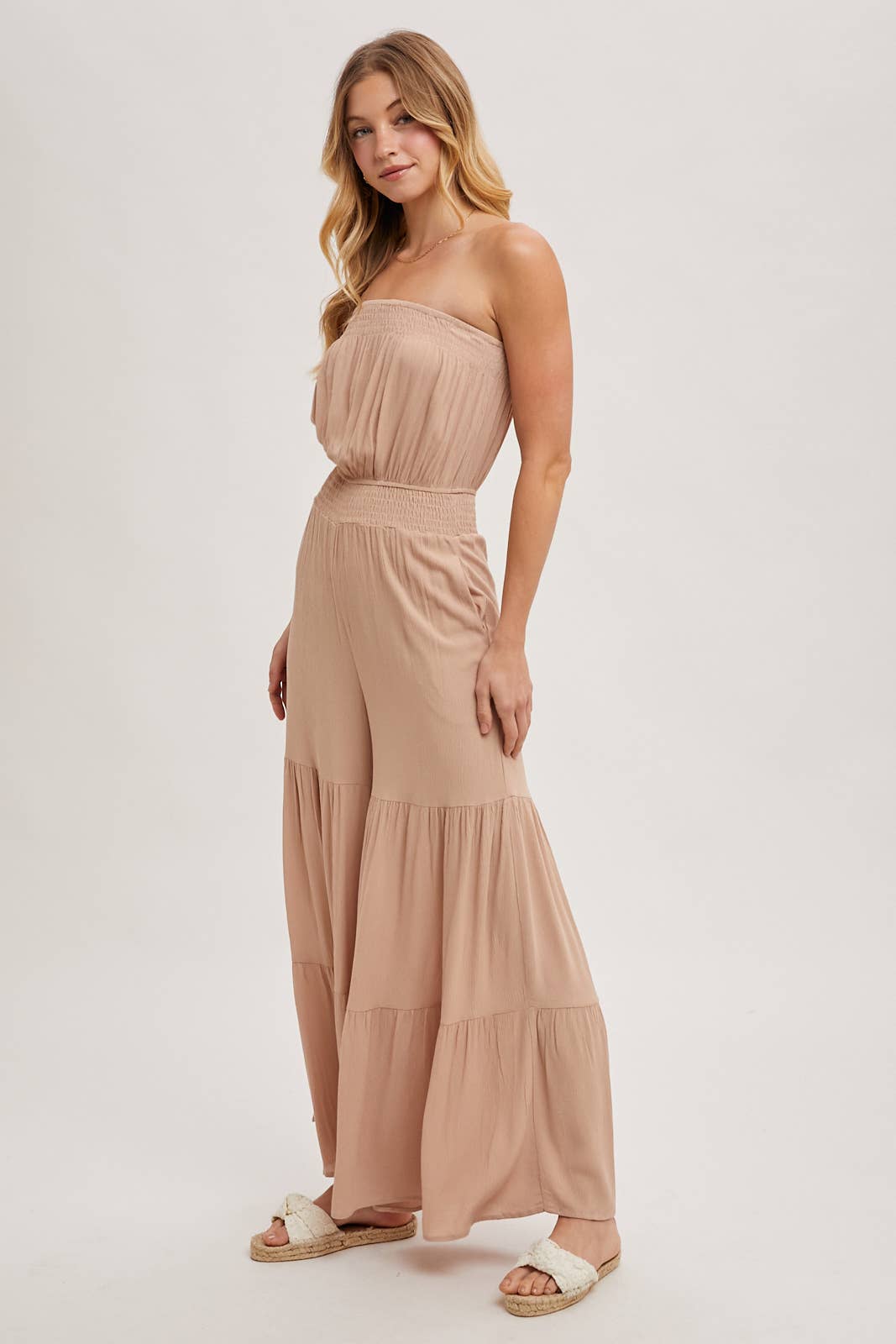 Bluivy – Engroshandel Jumpsuit - Dame – Smocket, lagdelt buksedragt med brede ben3