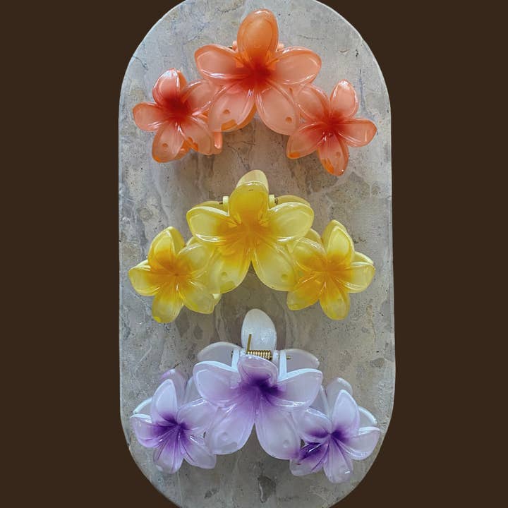 Angels Whisper Accessories - Wholesale Hair Clip - Women's - Triple Hawaiian Flower Claw Clip (3col)