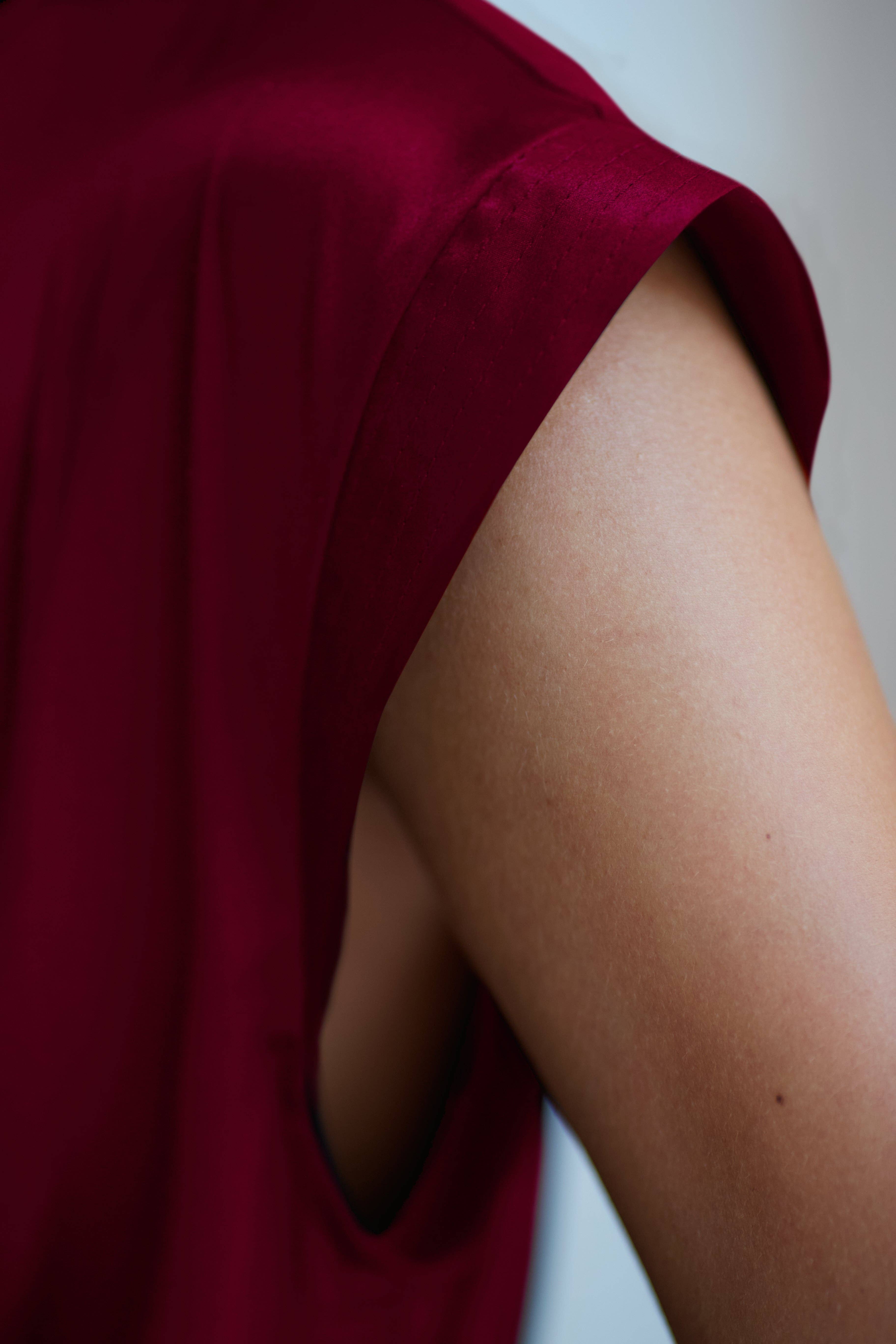 OBJECT & DAWN - Wholesale Robe - Women's - Tamoe Silk Top Stitched Hooded Robe - 3 Color Variants12