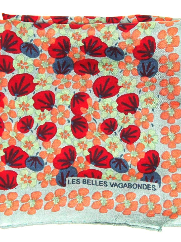 Mini Capucine Beige per la vendita all'ingrosso da parte di Les Belles Vagabondes