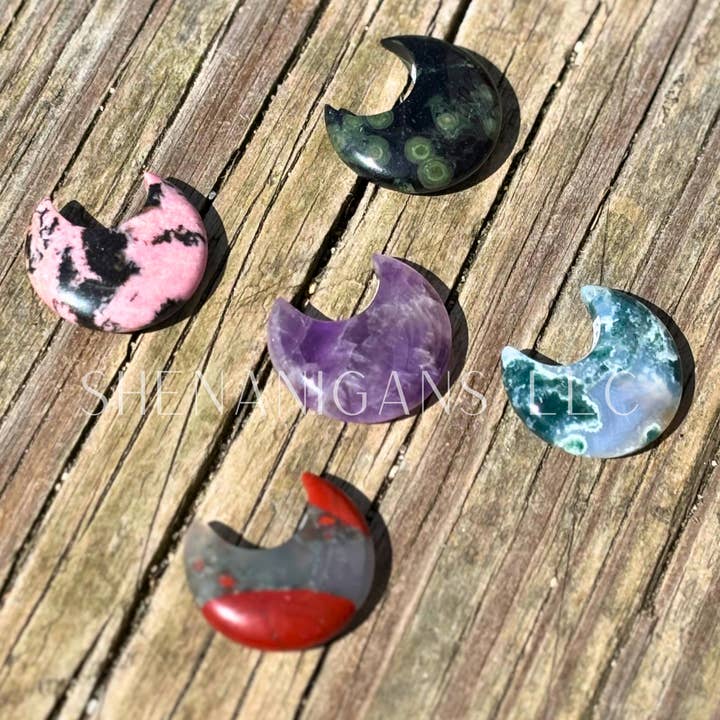 3CM Crescent Moon - Mini - Crystal Carving for wholesale by Shenanigans By Sam