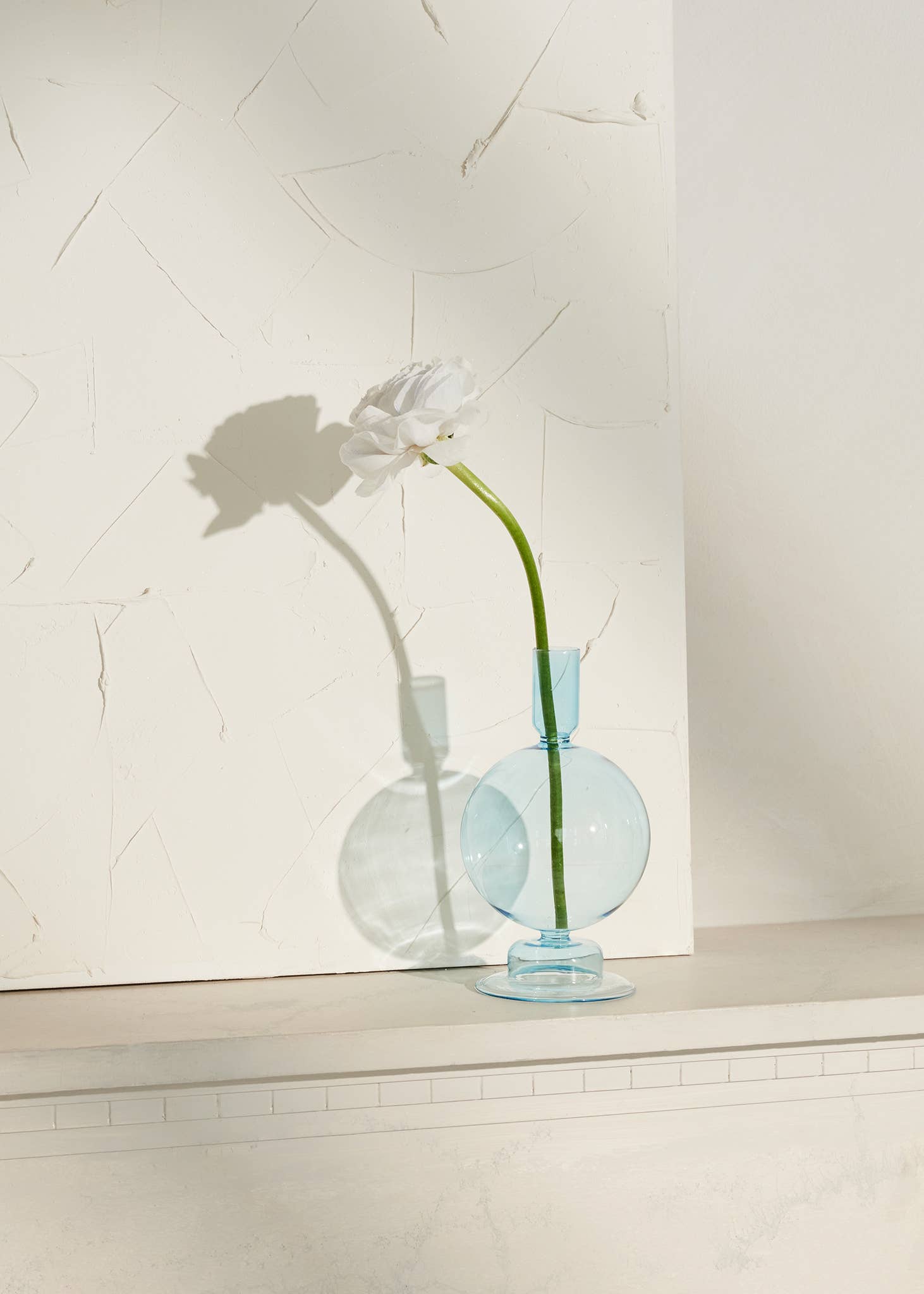 Hilary MacMillan - Wholesale Vase - Blue Glass Vase2