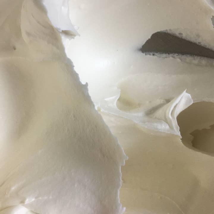 Cream Line Soap – Großhandel Körperbutter/-balsam – Whipped Triple Body Butter Hautcreme2