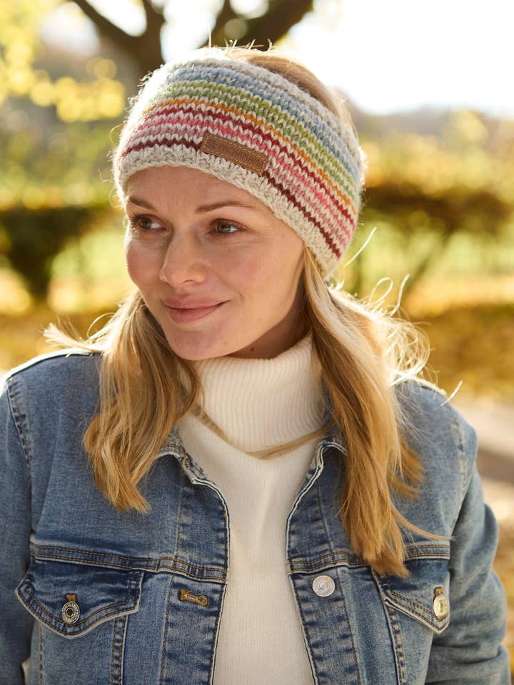 Hoxton Streifen Gestricktes Woll-Stirnband mit Ohrwärmern in leuchtenden Farben für den Großhandel von Pachamama Ltd