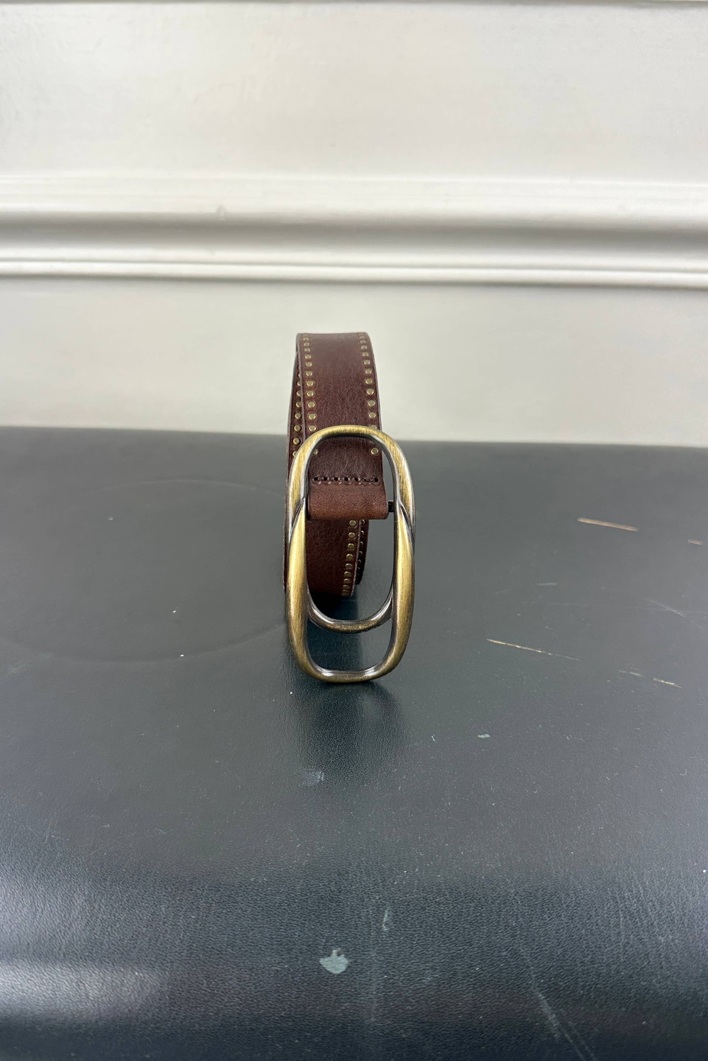 brun Smalt bälte i kohudsläder med bronsfärgad spänne, 25 mm för wholesale på Faire3