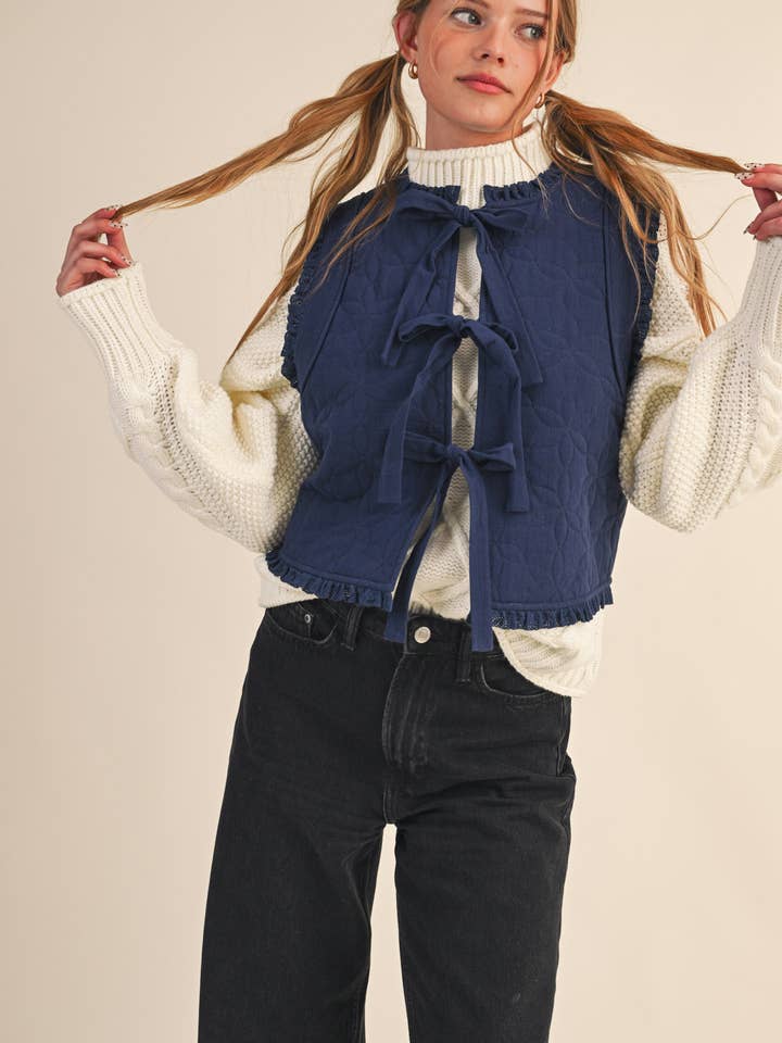 &MERCI - Wholesale Outerwear Vest - Women's - FLORAL QUILTED LACE TRIM BOW TYING VEST MJK41137