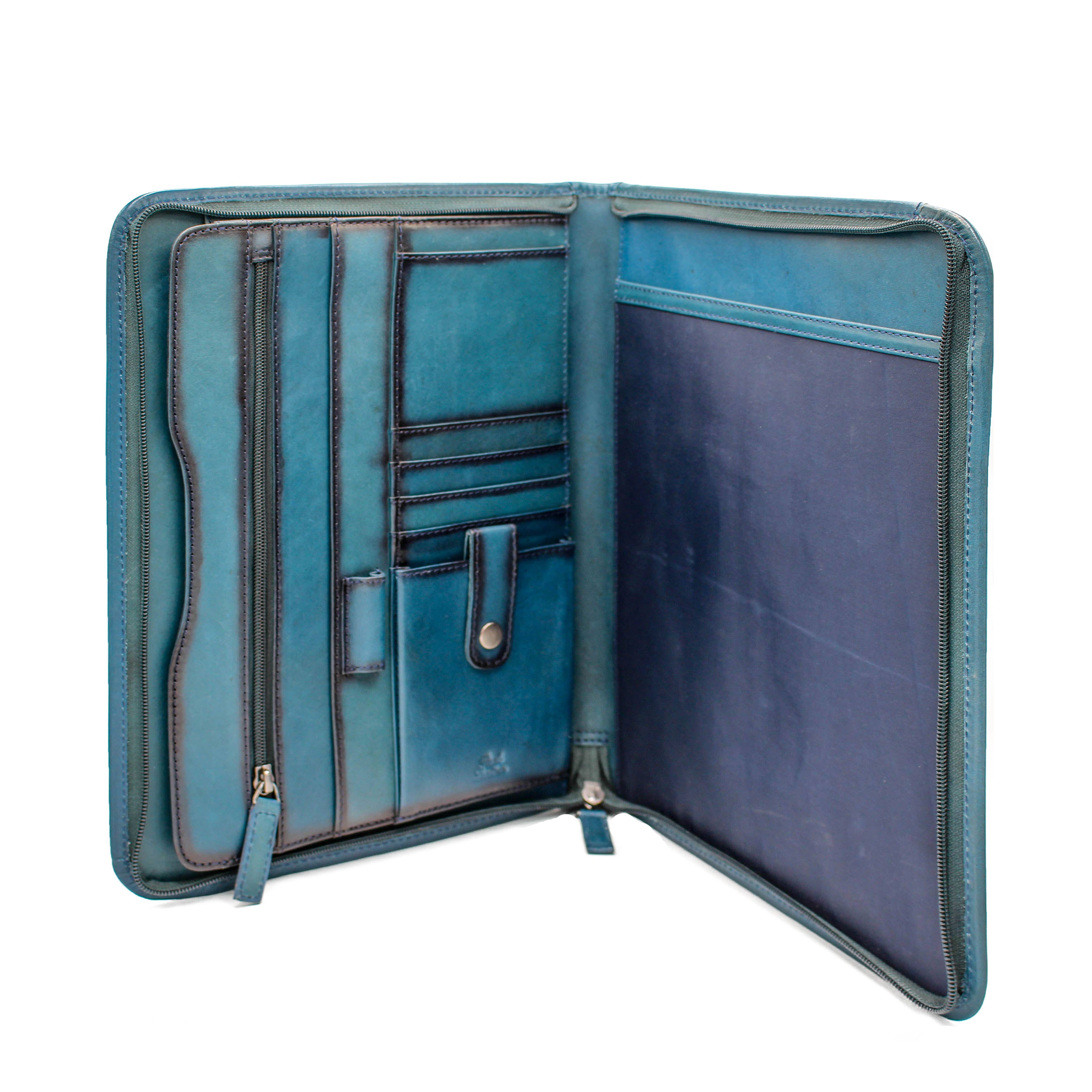 Zerimar 1942 - Wholesale Passport Case - Unisex - Zerimar – Premium Genuine Leather Document Case – Size 25x322