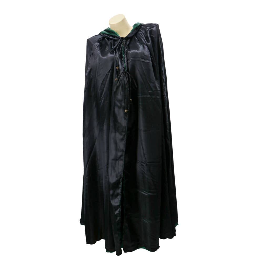 Western Fashion - Wholesale Cape - Women's - 8492 - Reversible Cape / Cloak with hood, Satin,34