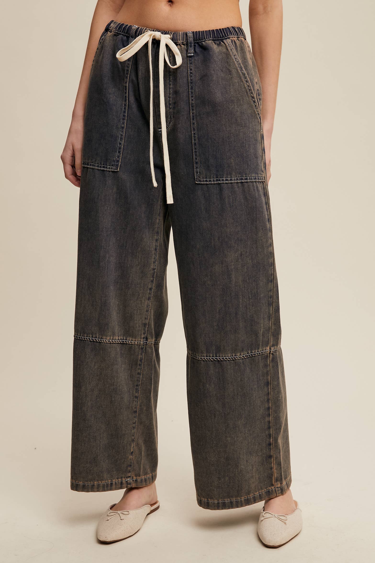 Listicle – Engroshandel Jeans - Dame – Vidbenede denimbukser med snøre i taljen12