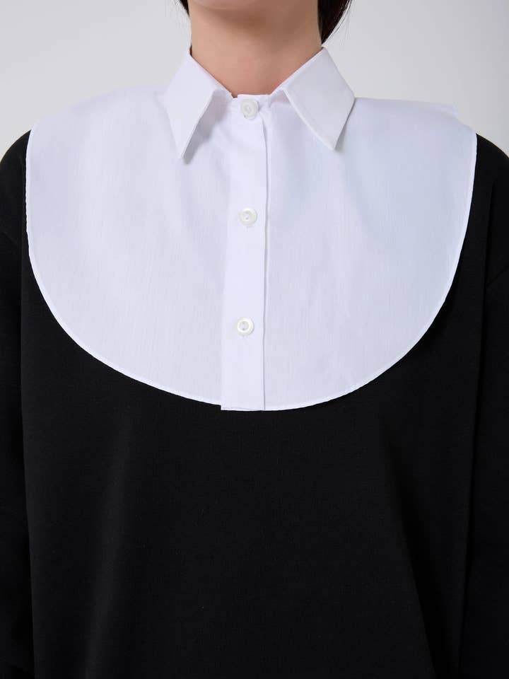 Akoya Hijabs - Wholesale Button Down Shirt - Women's - Detachable Collar Half Shirt1