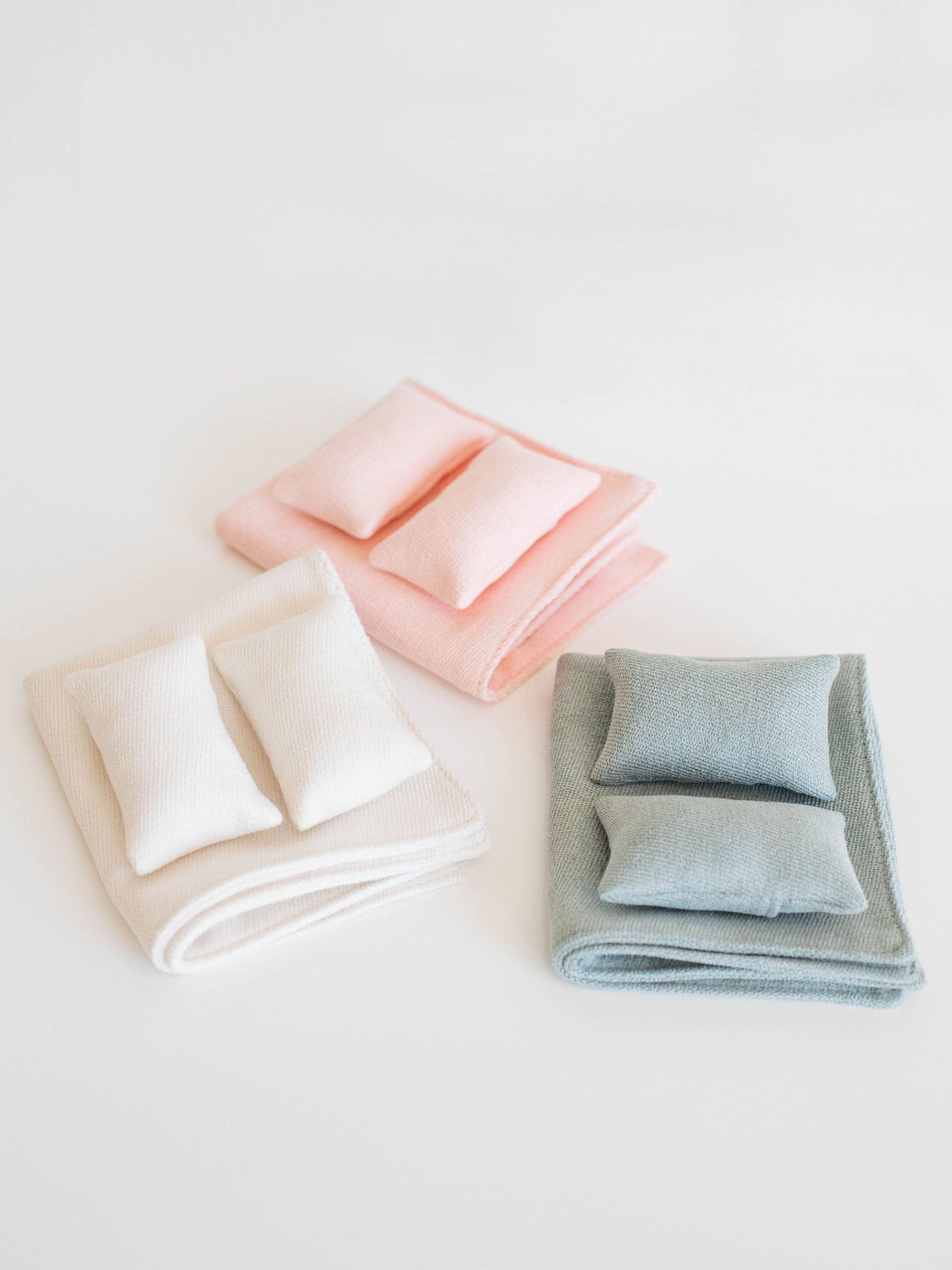 Macy Mae Dollhouse Designs - Wholesale Doll - Kids - Dollhouse Double Bedding Set | Off-White4