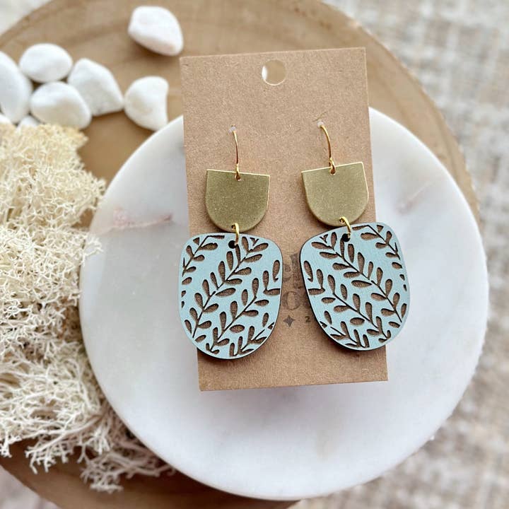 Wicket Goods - Wholesale Dangle Earrings - Satus | Desert Sage