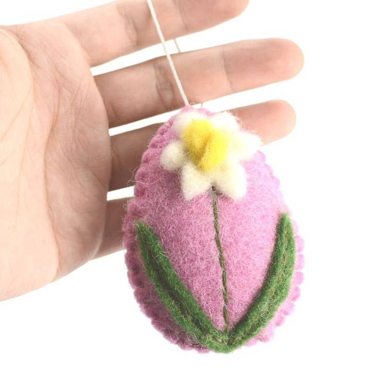 Woollyfelt - Wholesale Decorative Tabletop Object - Easter Pink Felt Egg with Flower | Set of 103