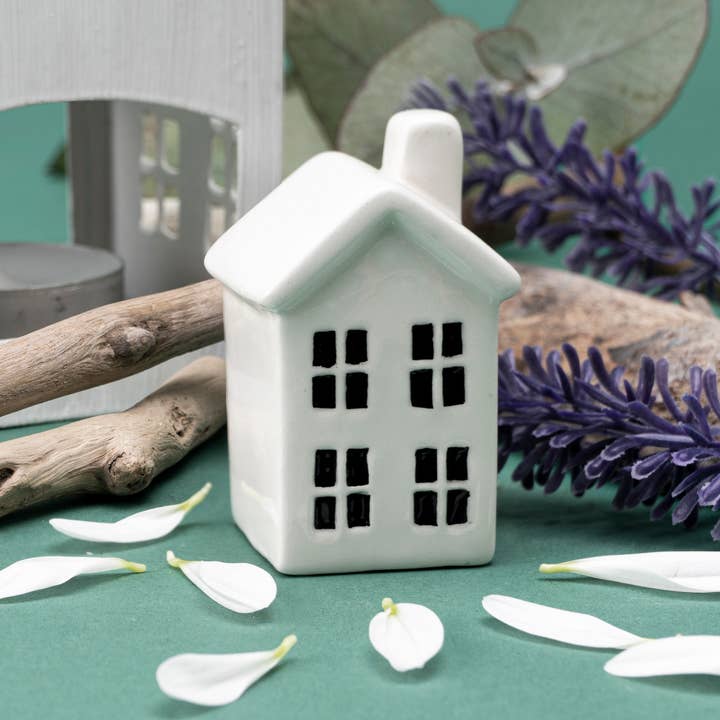 CGB Giftware - Wholesale Decorative Tabletop Object - Send With Love Ceramic House Charm1