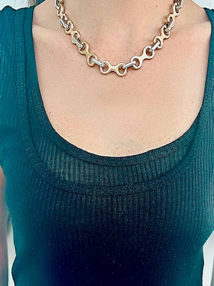 ARACELLI pour la vente par Escape from Paris