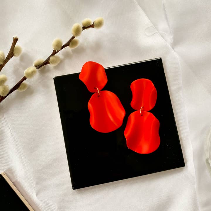 Viki Glaze Accessories - Wholesale Dangle Earrings - Eterea Earrings in red3