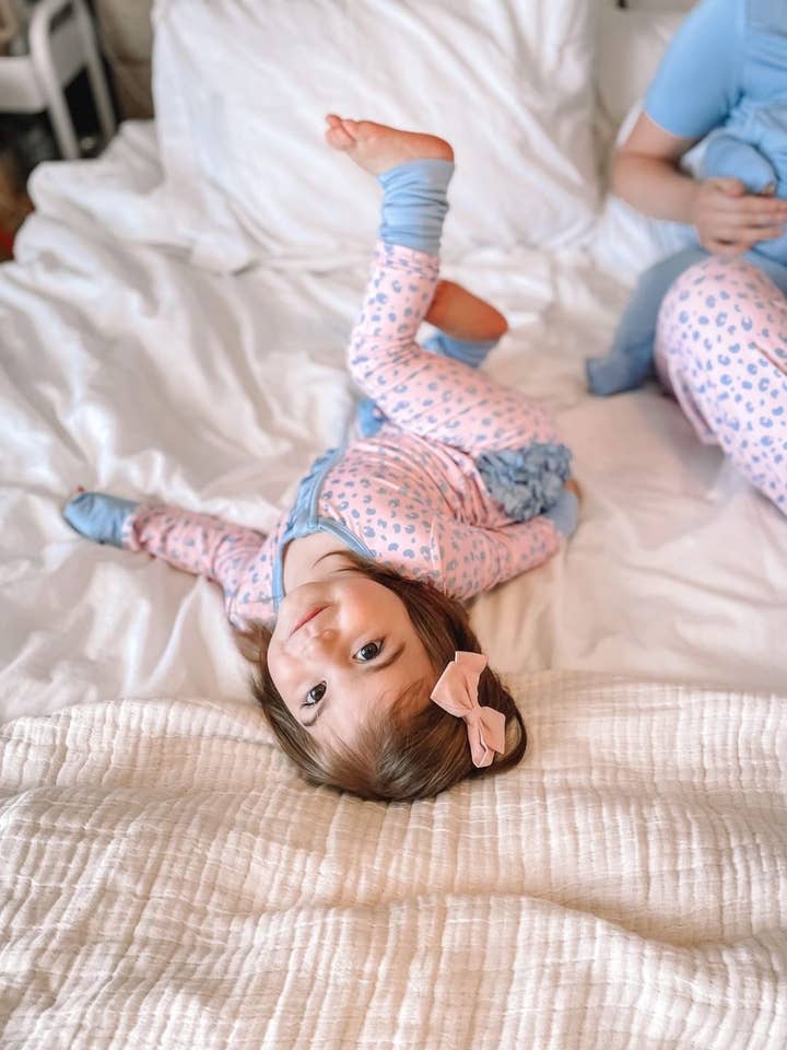 Laree + Co. - Wholesale Sleepsuit - Baby - Lillian Leopard Bamboo Ruffle Triple-Zip Convertible Footie3