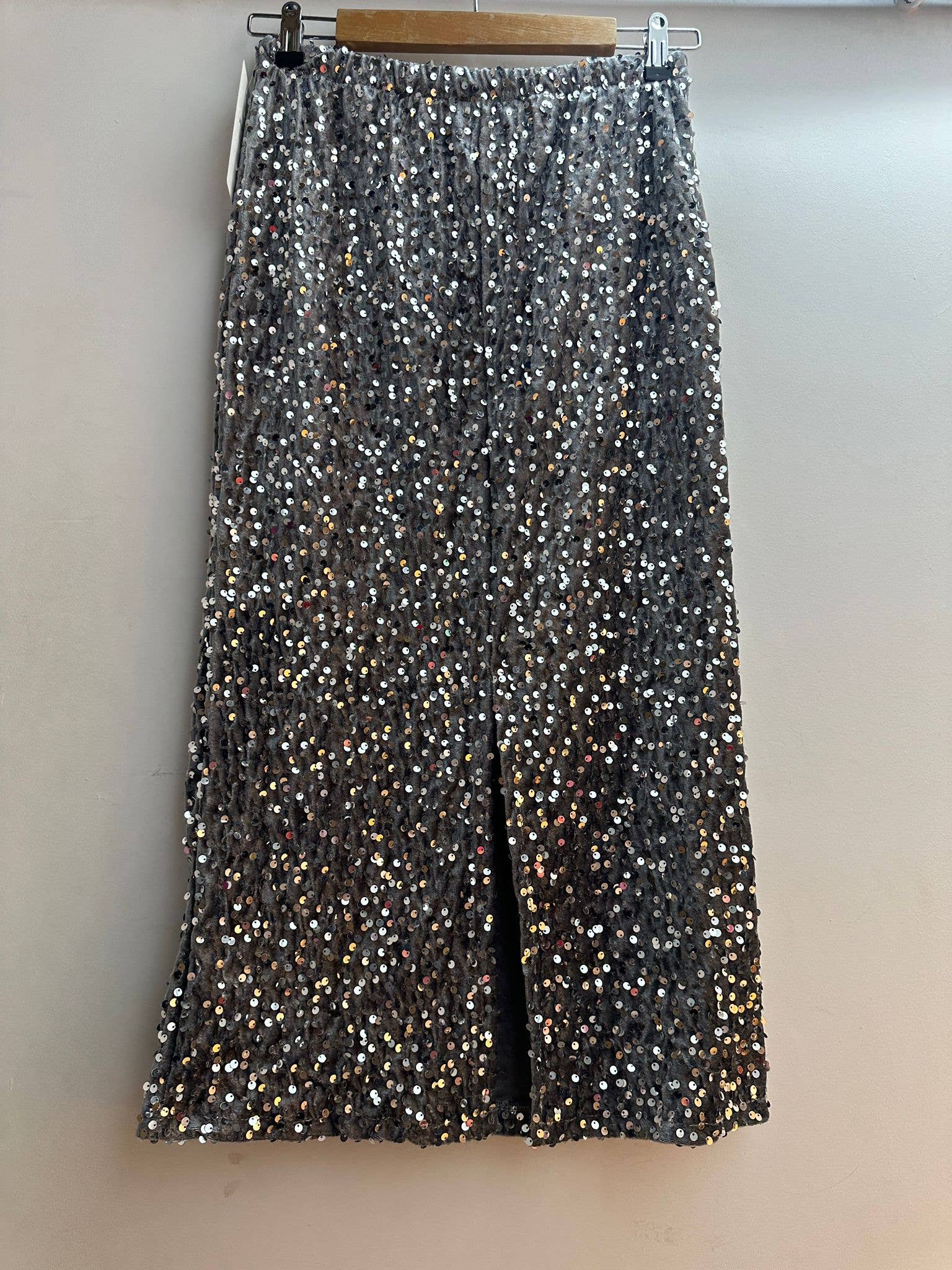 LORIANE - Wholesale Skirt - Women's - 6843 Glitter velvet skirt with back slit3