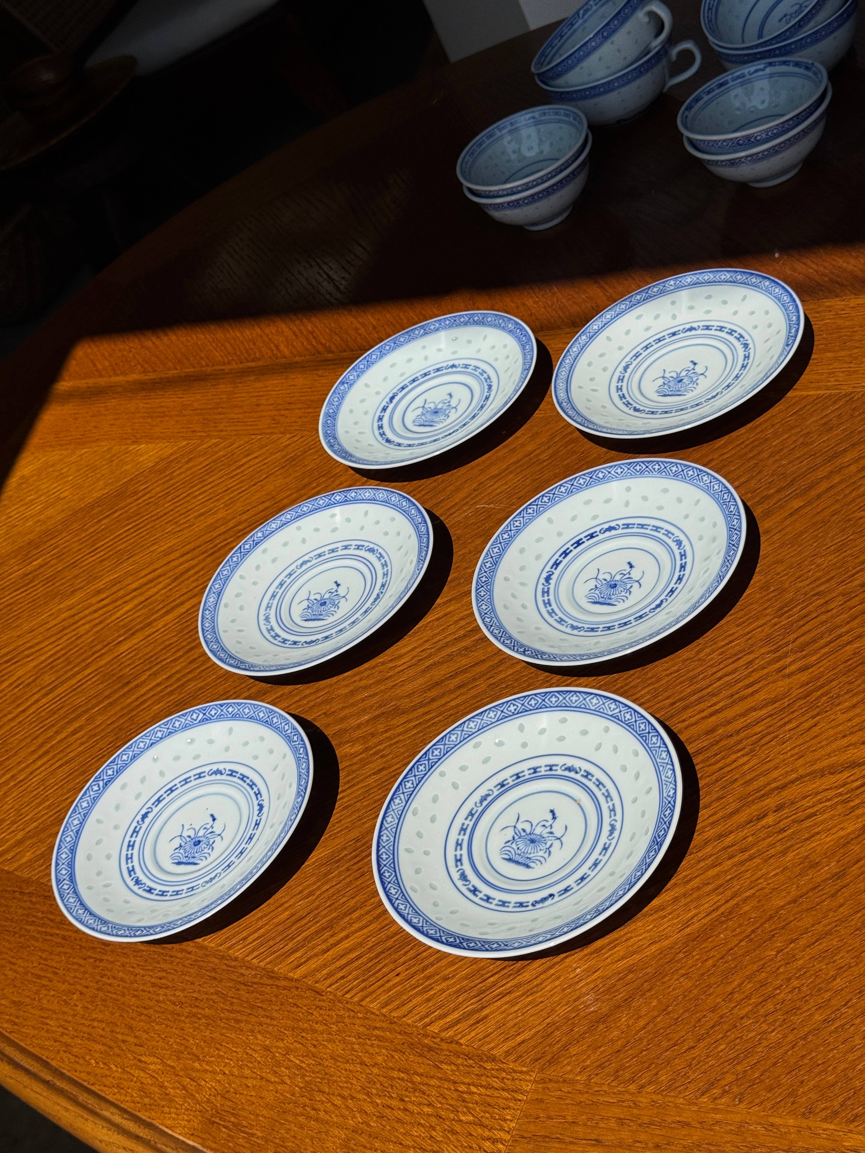 Office Objets - Wholesale Tea Set - Small Chinese tea set with 6 cups and saucers4