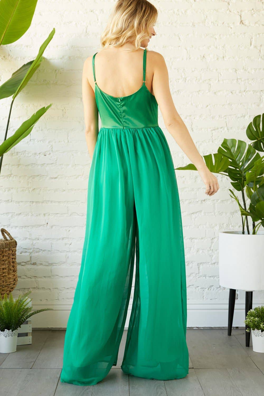 Hers & Mine - Vendita all'ingrosso Tuta intera - Donna - IN RASO A CONTRASTO CON LA TUA TUTA IN CHIFFON10