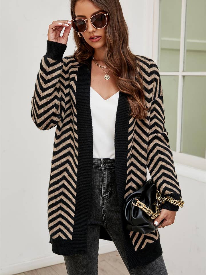 FS Collection (Germany) - Wholesale Cardigan - Women's - Relaxed Geometric Intarsia Cozy Soft Cardigan In Beige Black2