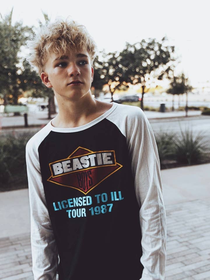 Rowdy Sprout - Wholesale Screen-printed t-shirt – Kids - Beastie Boys - Licensed To ILL Raglan1