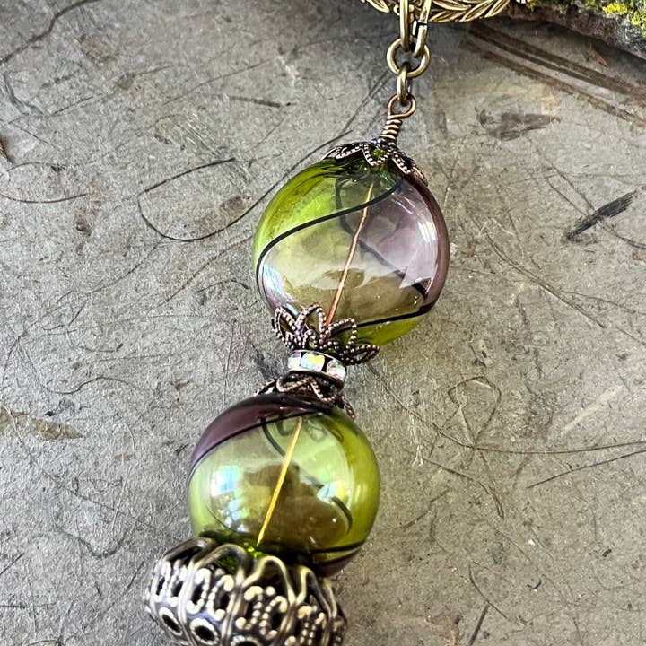 A Silk Purse - Wholesale Pendant/Charm Necklace - Darlene Venetian Bead Necklace