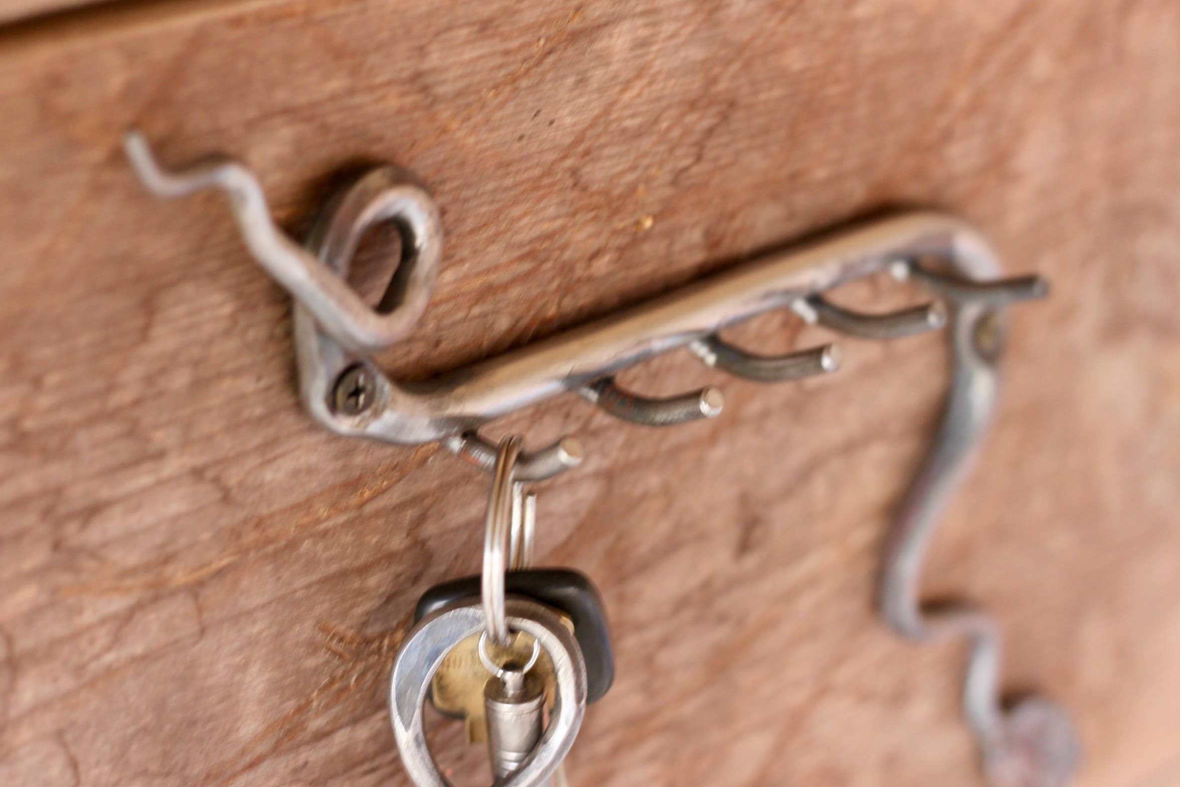 Wicks Forge - Wholesale Wall Hook - Leafy Key Rack1