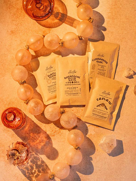 Cinnamon Girl Bath Salt Packet Patchouli x Rose x Lavender for wholesale by Ebb & Flow