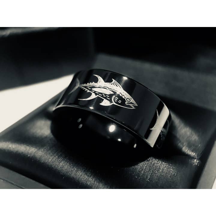 rings paradise - Wholesale Engagement Ring - Tuna Fish Engraved Tungsten Ring for Men4