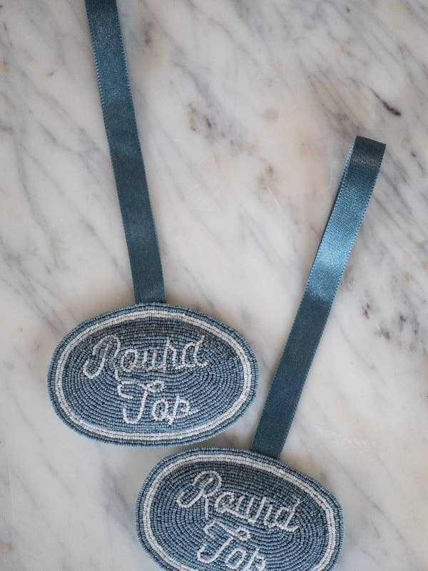 L'ornamento a punta tonda per la vendita all'ingrosso da parte di The Tiny Tassel