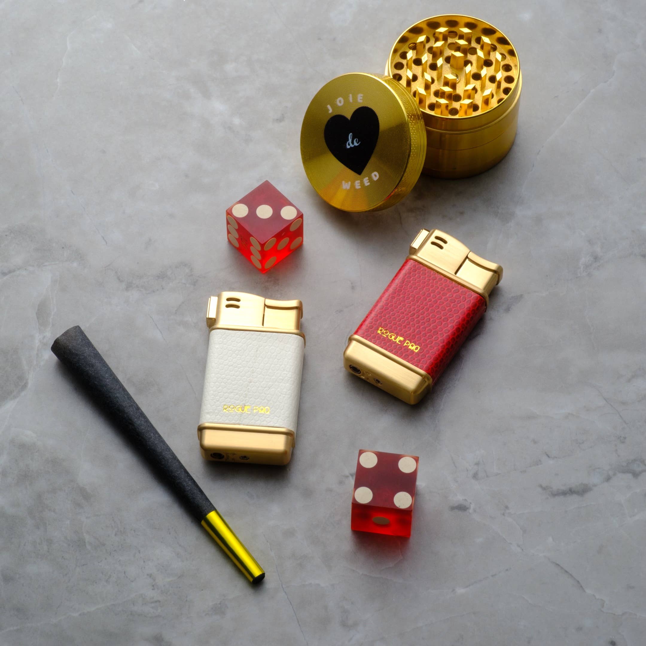 Rogue Paq - Venta al por mayor Encendedor - Encendedores de Tono Dorado Recargables en Piel Vegana de Lagarto y Serpiente17