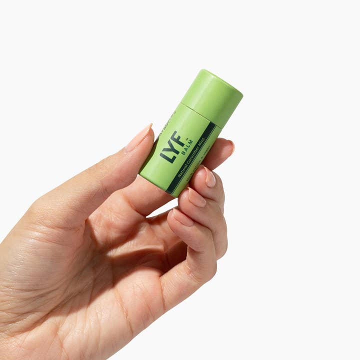 LYF BRANDS – Engroshandel Læbepomade – LYF Balm - Luksuriøs Naturlig Læbepomade - Agurkemynthe