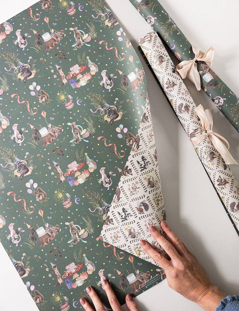 Bespoke Letterpress - Venta al por mayor Sobre de papel de regalo - Papel de regalo 6 hojas Trellis de flores silvestres / Fiesta en el bosque1